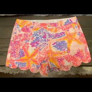 Lilly Pulitzer scalloped shorts